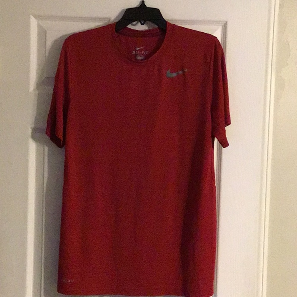 Nike Dri-Fit Red Shirt SZ L